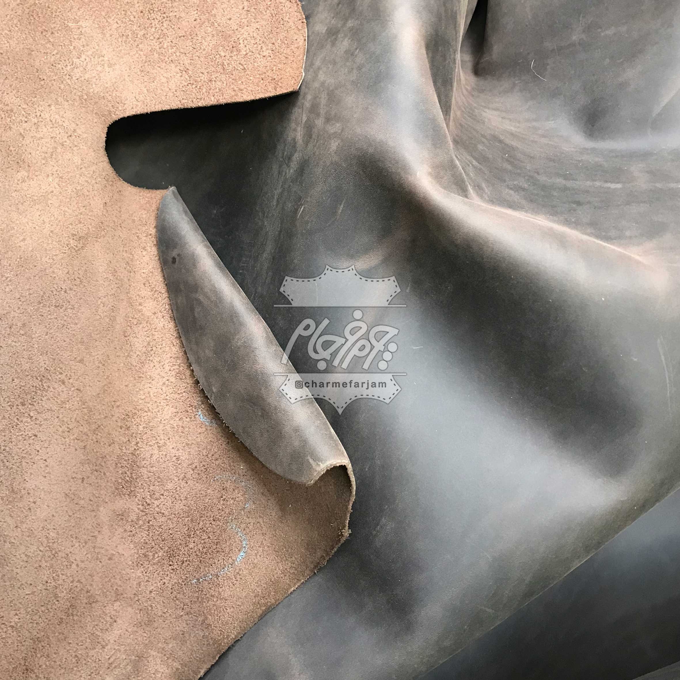 چرم گاوی کریزی هورس پولاپ قهوه ای تیره