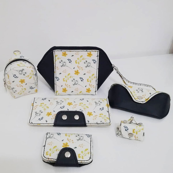 چرم فانتزی گل های وحشی کد 11