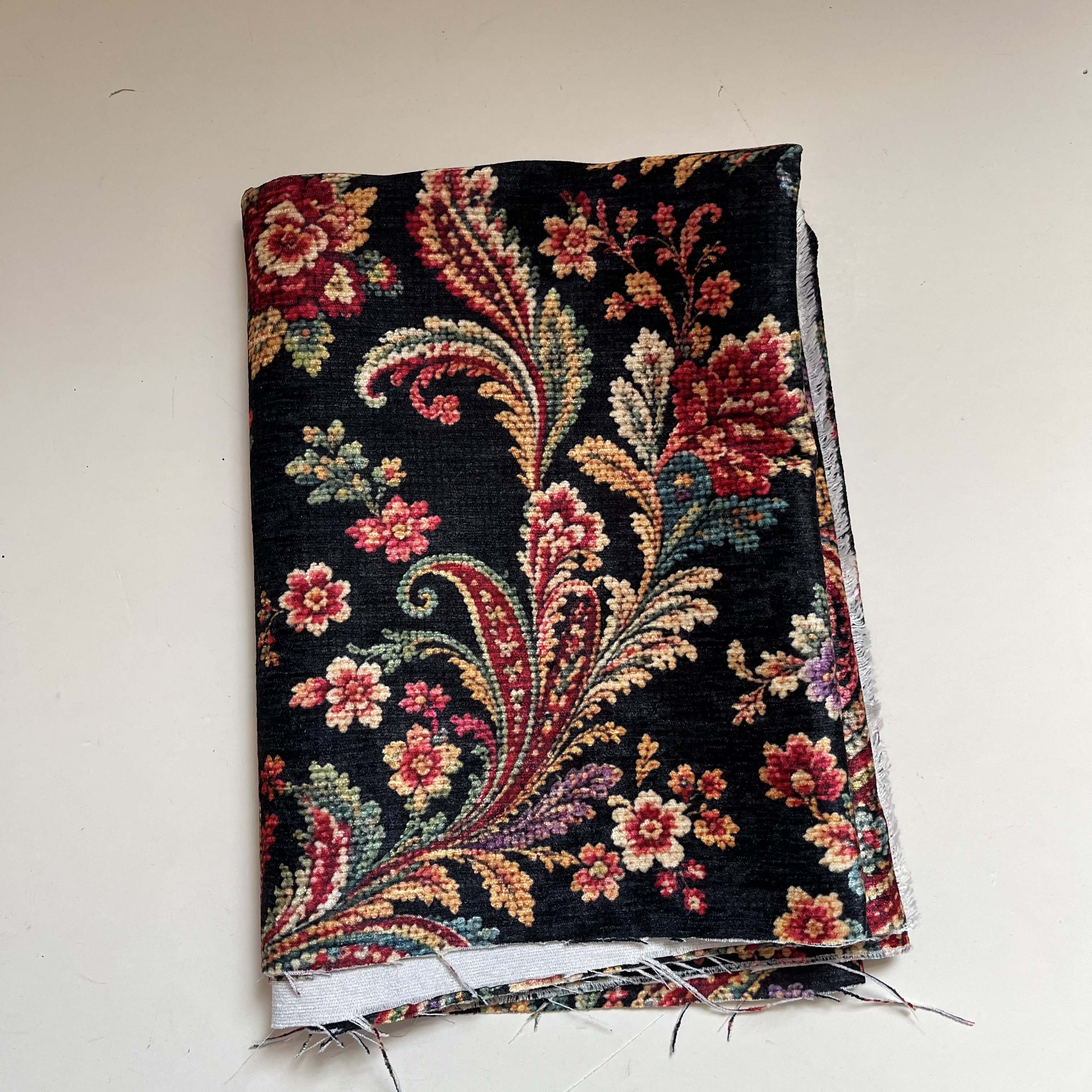 پارچه کیفی طرح کوبلن مدل ترمه