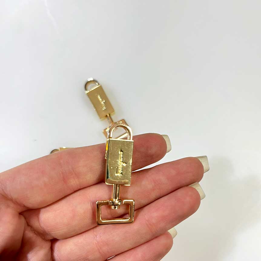 مدبر فندکی مدل طوطی لایت